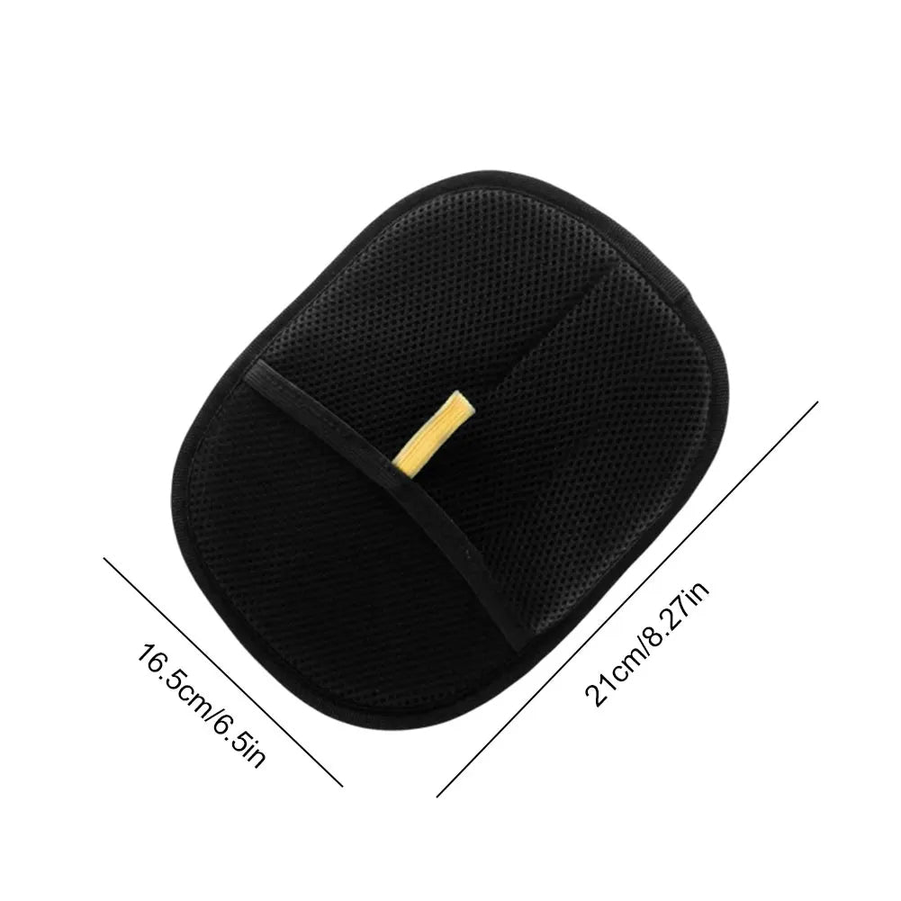 Black soft mesh mitt with pocket and yellow loop, 16.5 x 21cm, kids gift accessory
